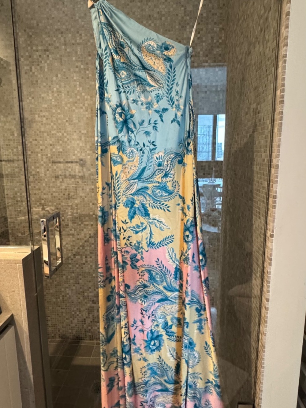 Hemant & Nandita One Shoulder Dress - Picture 9 of 9